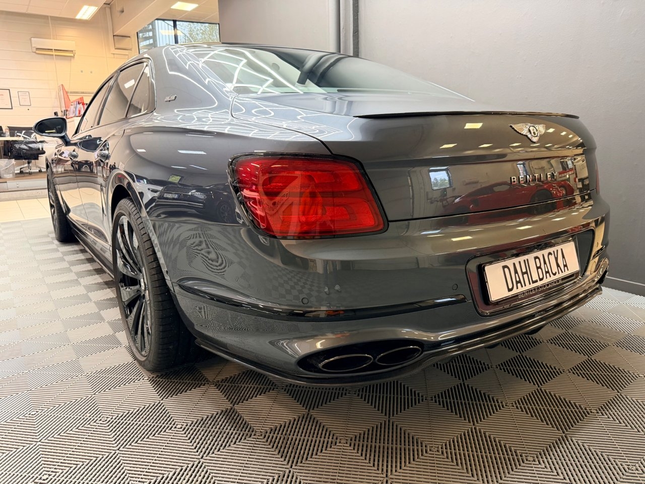 Bentley Flying Spur V8 First Edition 2021, bild 6/10