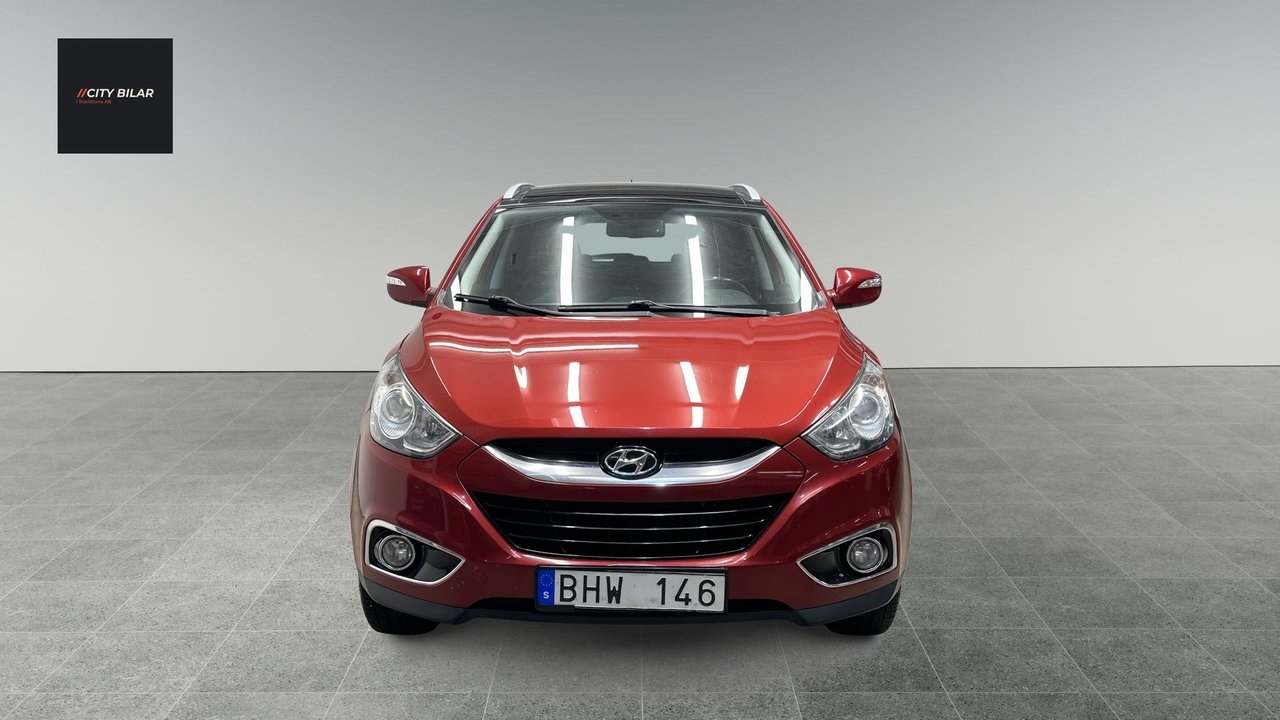 Hyundai ix35 2.0 CRDi 4WD Business 2011, bild 2/10