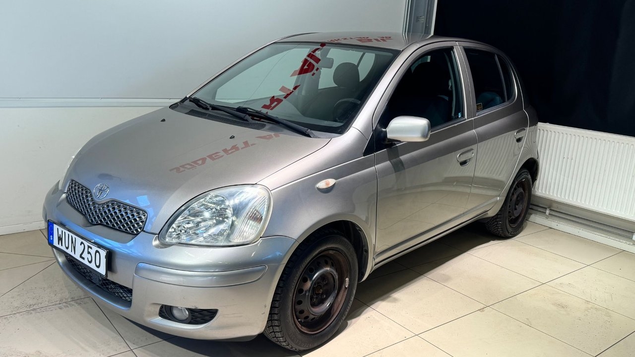 Toyota Yaris 5-dörrar 1.3 VVT-i 2005, bild 2/10