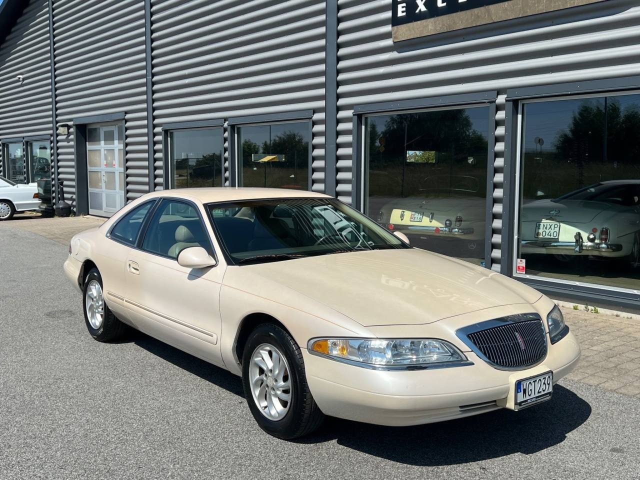Lincoln Mark 1997, photo 2/9