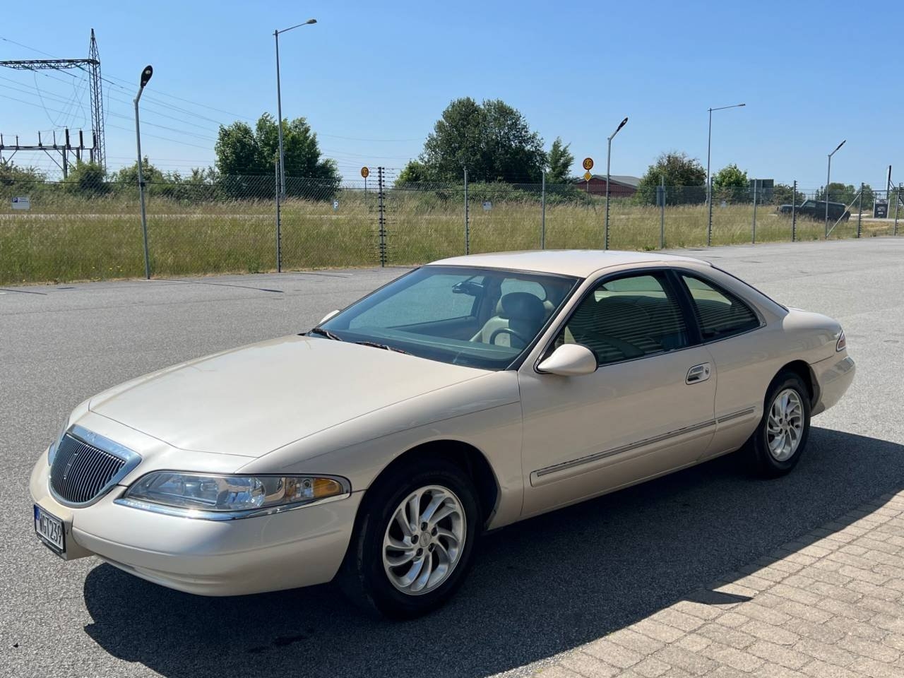 Lincoln Mark 1997, photo 4/9