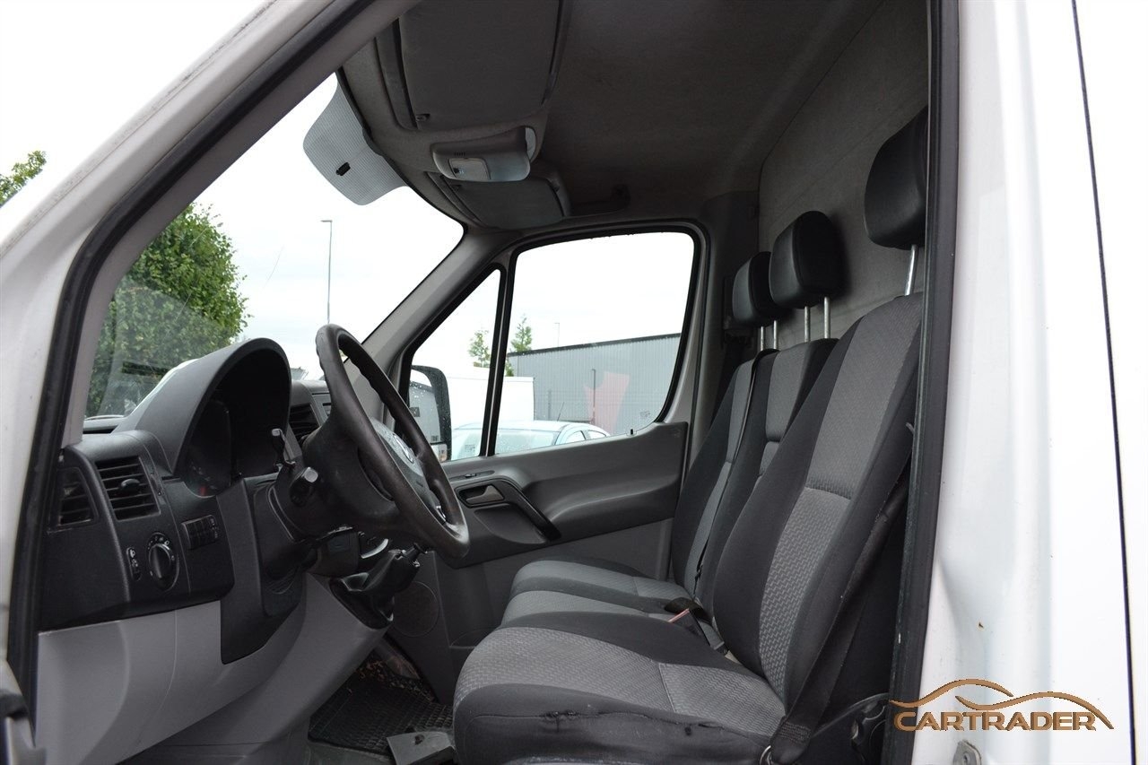 Volkswagen Crafter 35 2.0 TDI 163hk 2012, bild 6/8