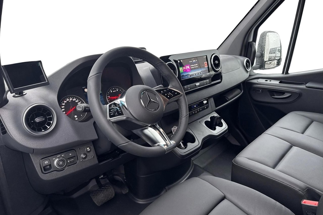 Mercedes-Benz eSprinter 2025, bild 3/5