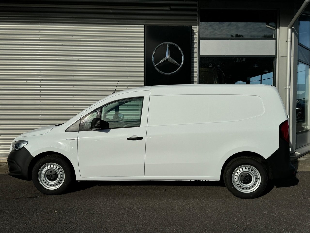 Mercedes-Benz eCitan 112 Skåp L2 2024, bild 3/17