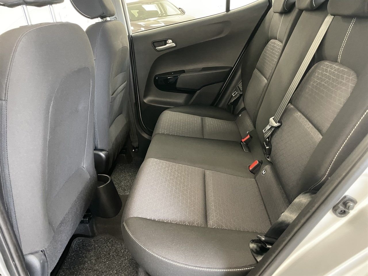 Kia Picanto 1.0 MPI Manuell, 67hk GLS 2019, photo 6/10