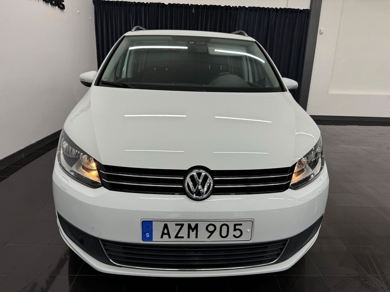 Volkswagen Touran 2015, bild 3/10