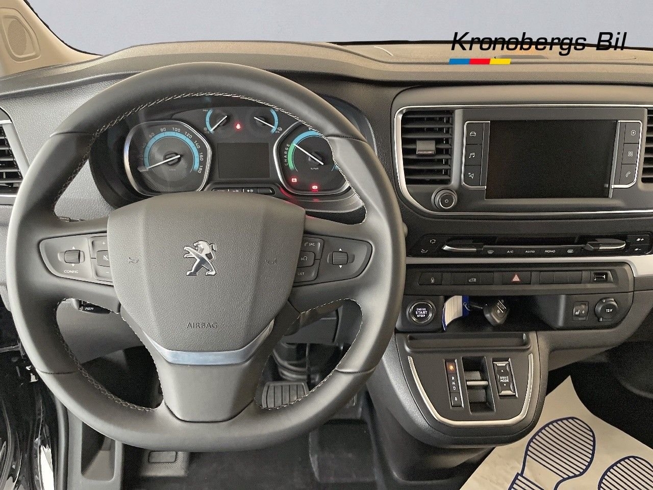Peugeot e-Expert e-L2 PRO+ 75kWh 2023, bild 6/10