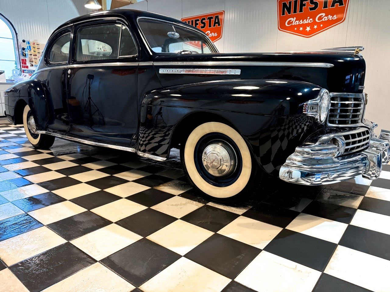 Lincoln Premiere H-Series Club Coupe 1946, bild 7/10