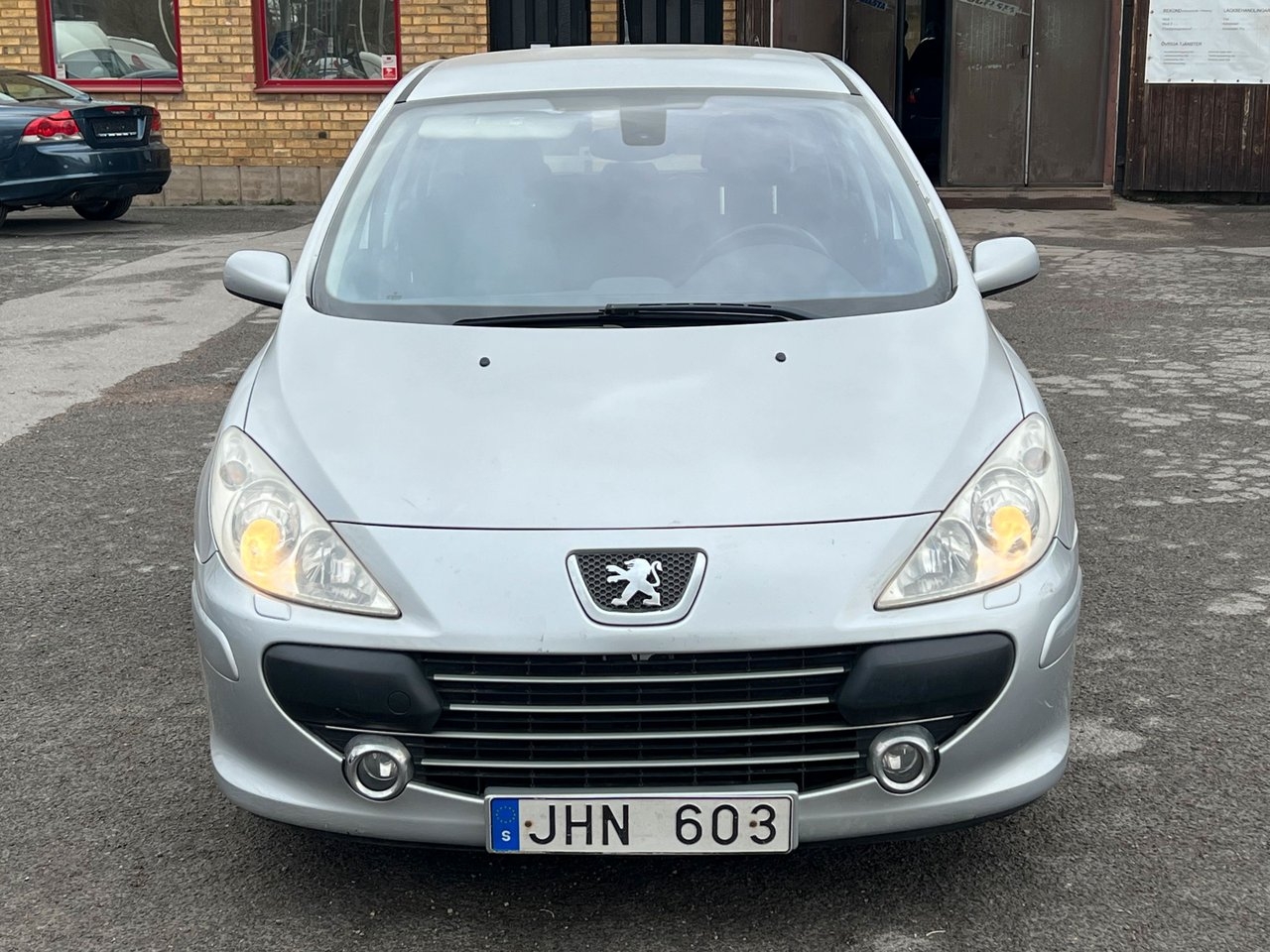 Peugeot 307 5-dörrar 2007, bild 2/11