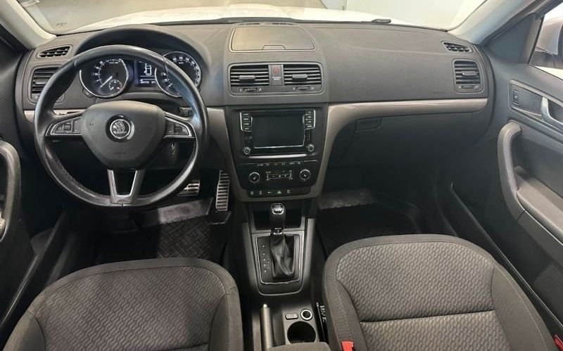 Skoda Yeti 2016, bild 7/10