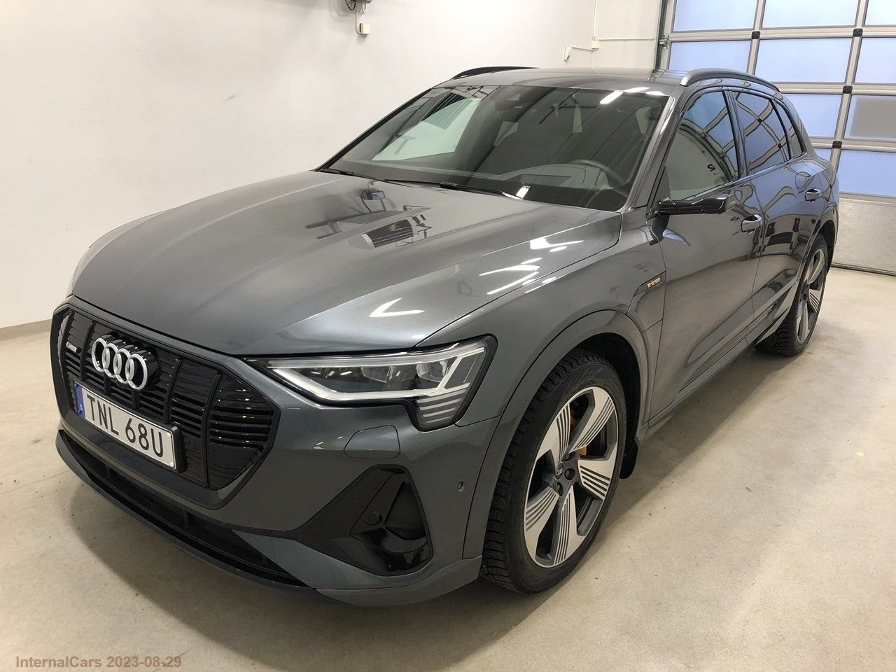 Audi e-tron