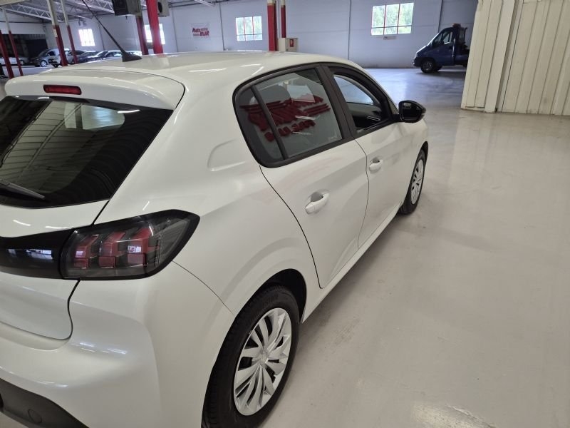 Peugeot 208 2022, bild 6/10