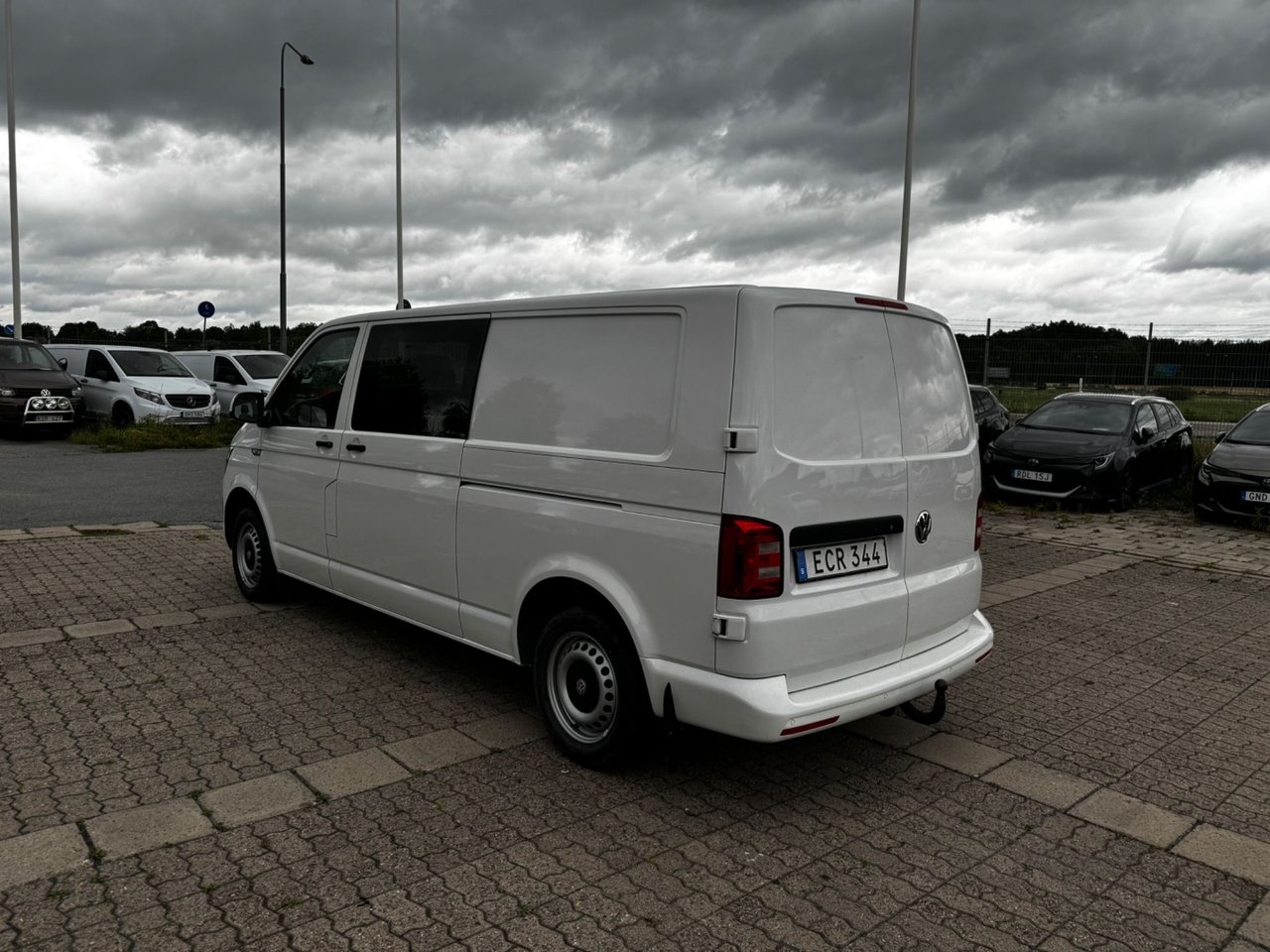 Volkswagen Transporter 2019, bild 2/10