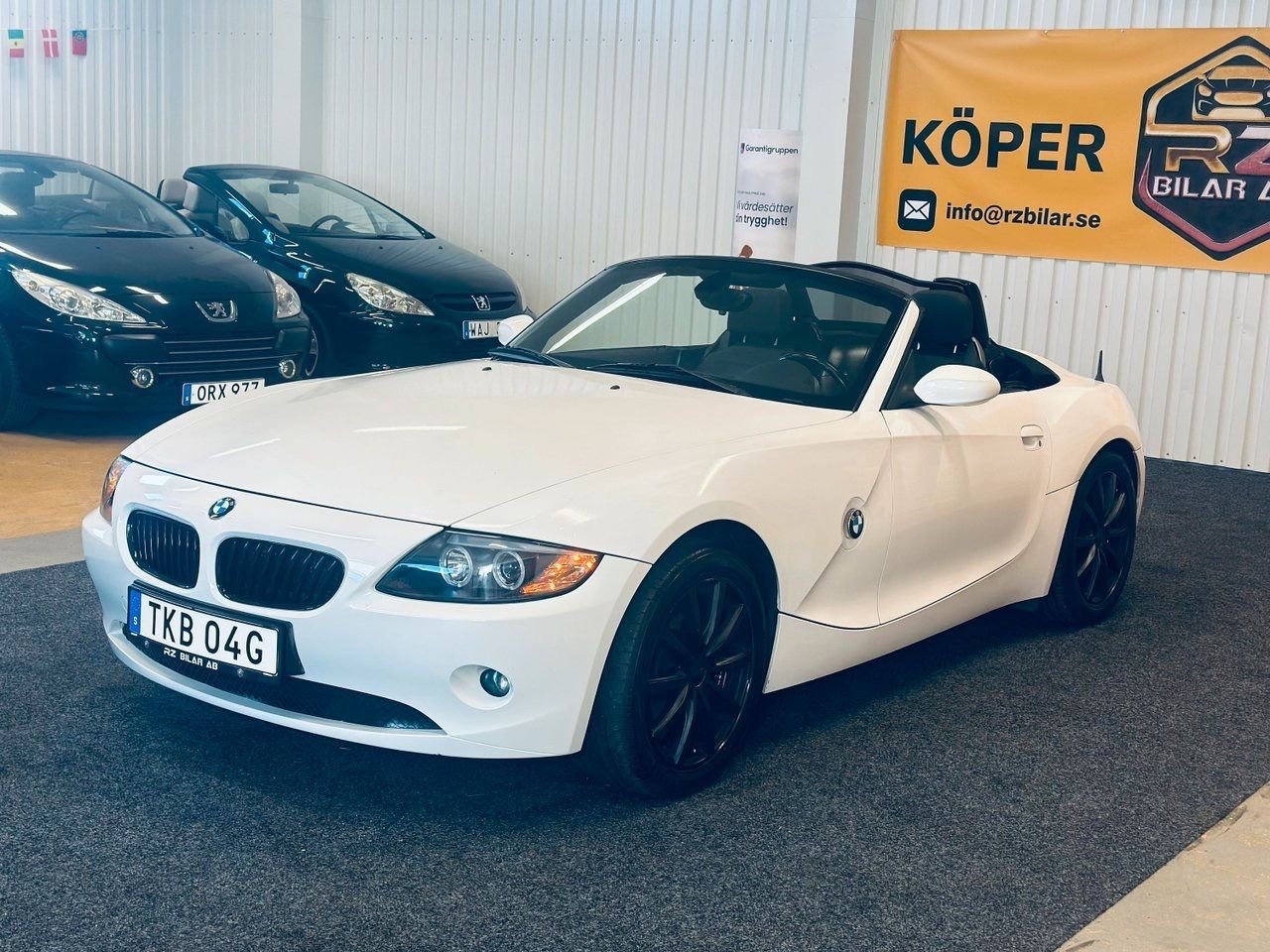 BMW Z4 2.5i Euro 3 2004, kuva 2/10