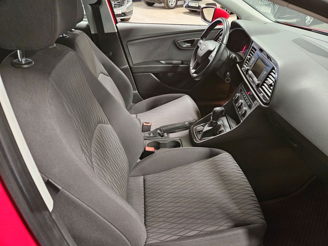 Seat Leon 1.2 TSI Style Automat Apple 2016, kuva 6/9