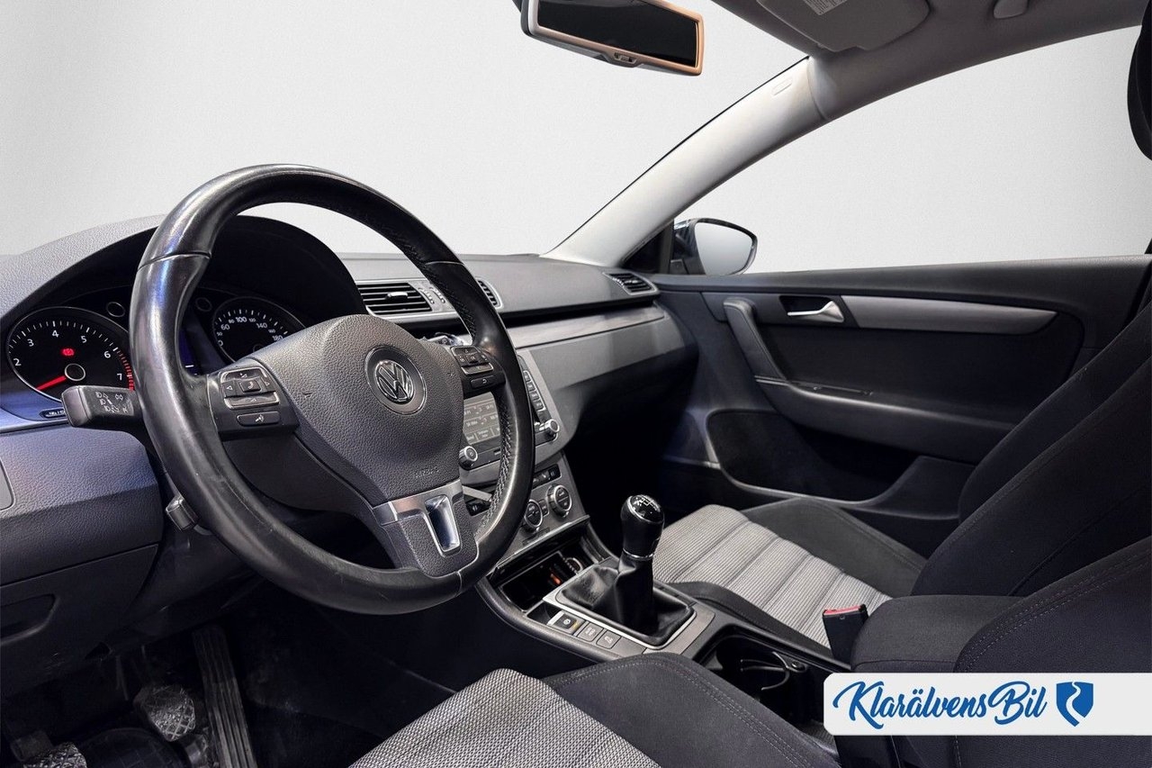 Volkswagen Passat 2013, bild 7/10