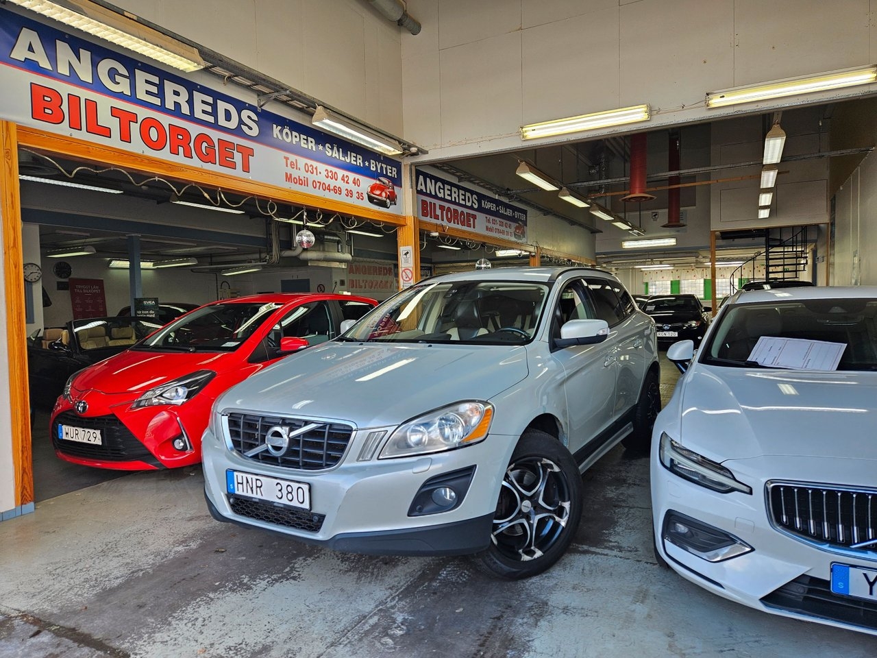Volvo XC60 D5 AWD Kinetic NY BES 2009, bild 2/10