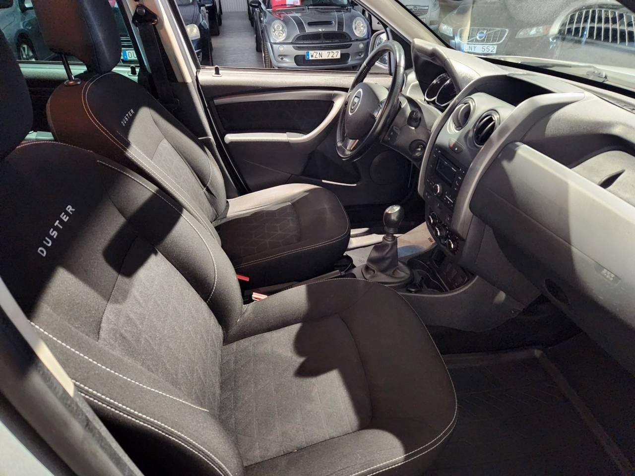 Dacia Duster 1.2 TCe 125hk Låg skatt 2015, bild 5/7