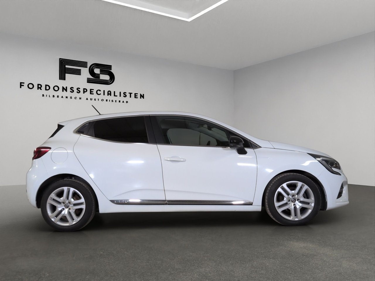 Renault Clio 1.3 TCe EDC SÅLD 2020, kuva 2/27