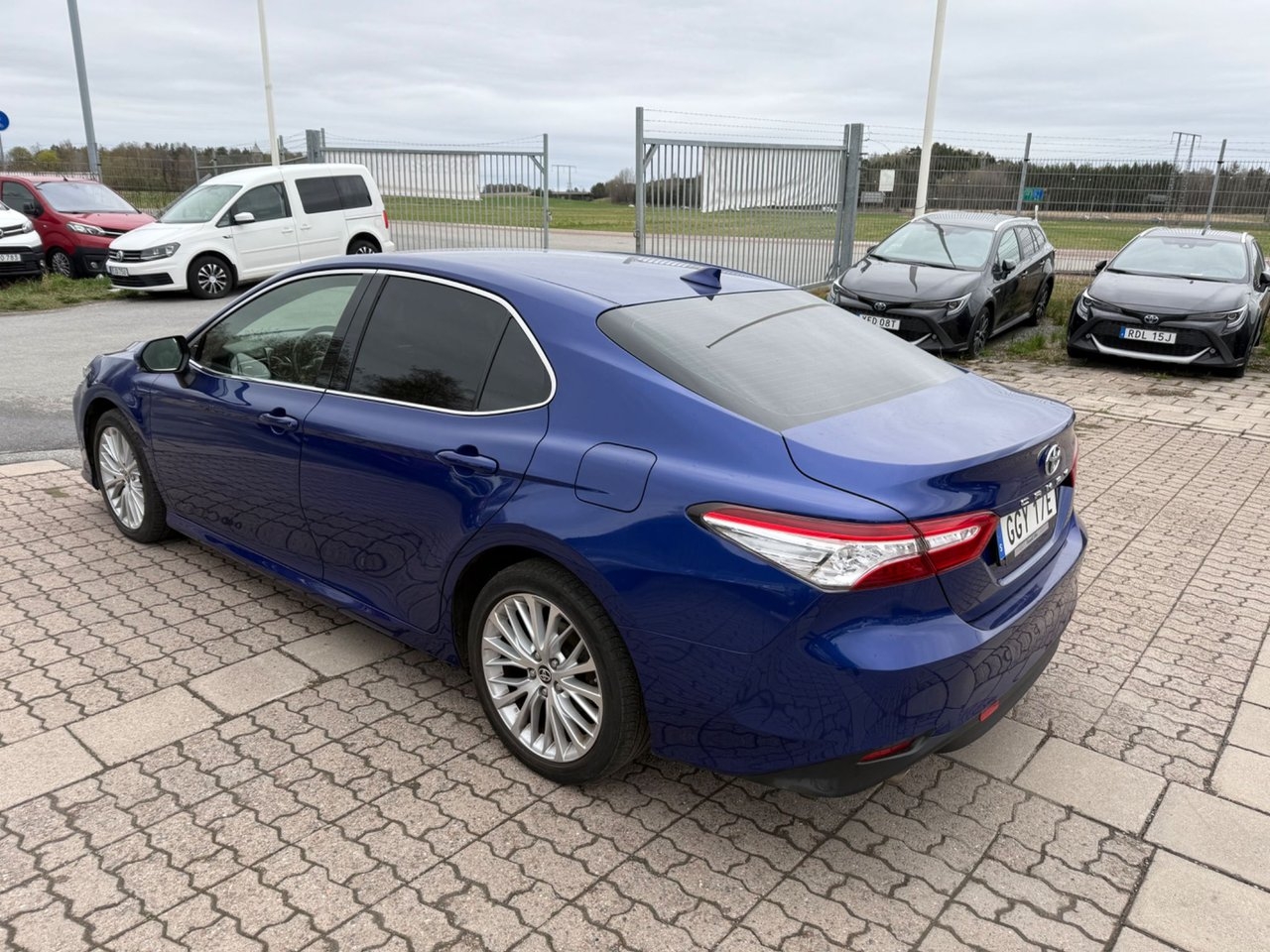 Toyota Camry 2020, bild 2/10