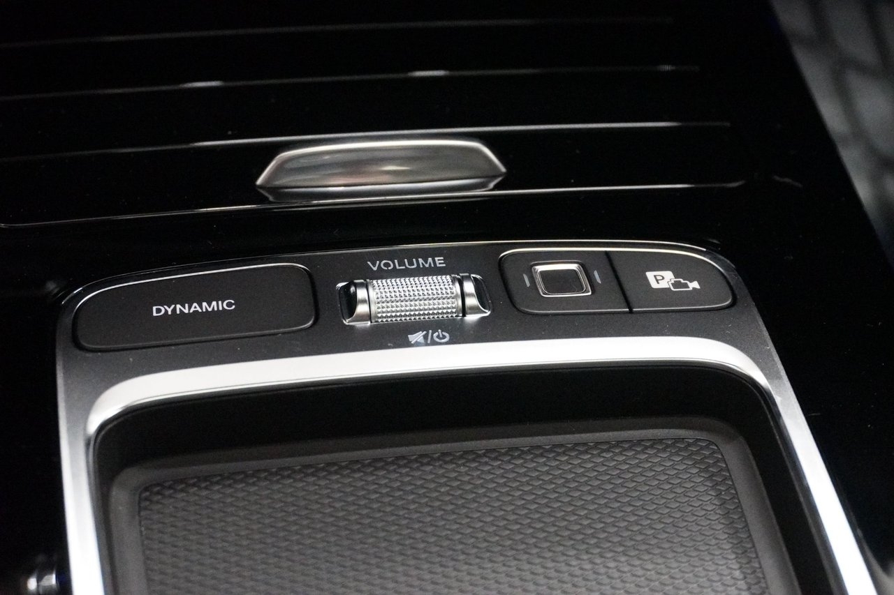 Mercedes-Benz GLA 200 Moms 2026, photo 6/10