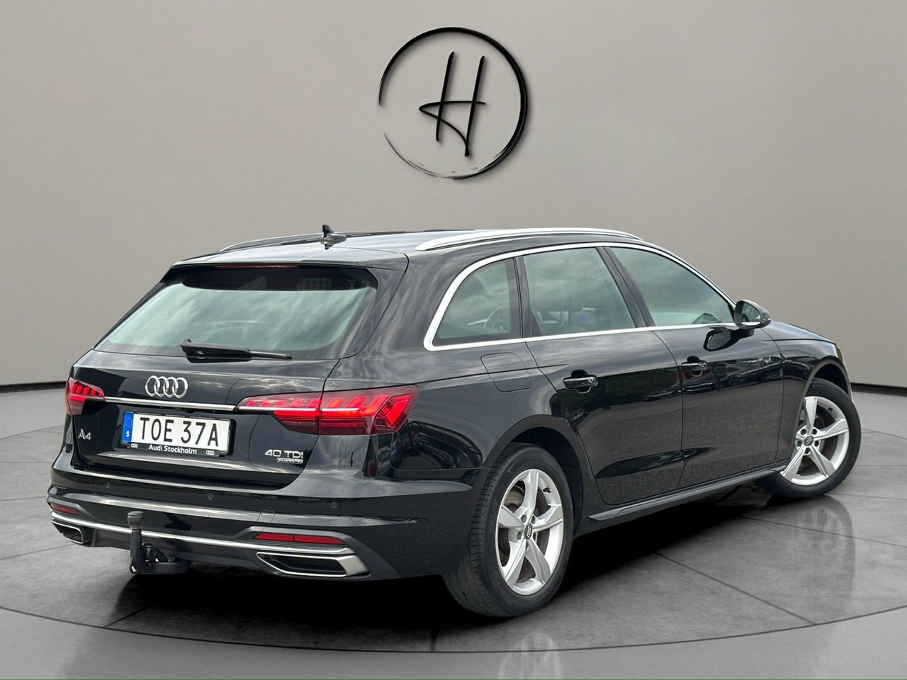 Audi A4 2020, kuva 4/10