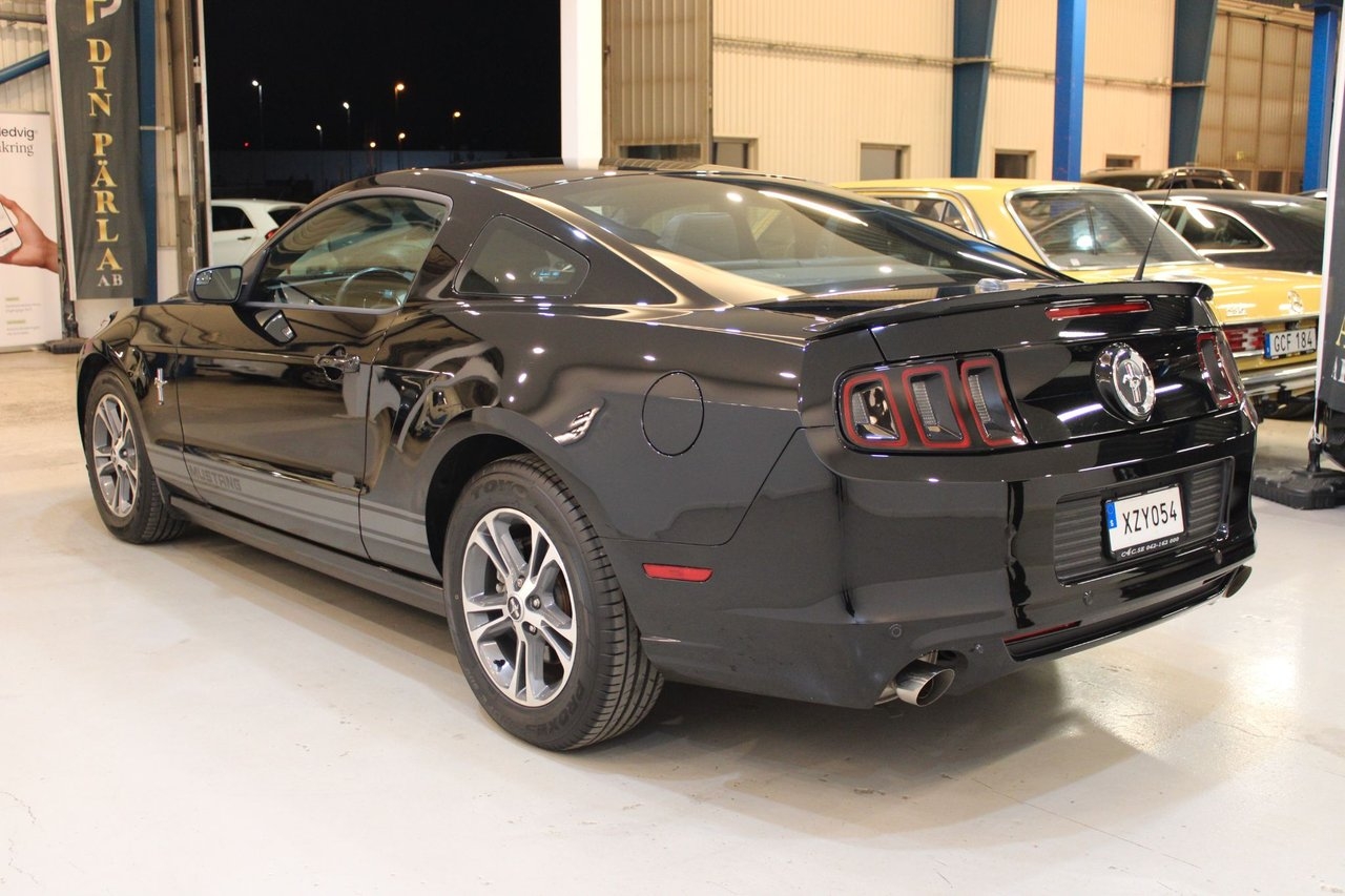 Ford Mustang 2014, kuva 5/11