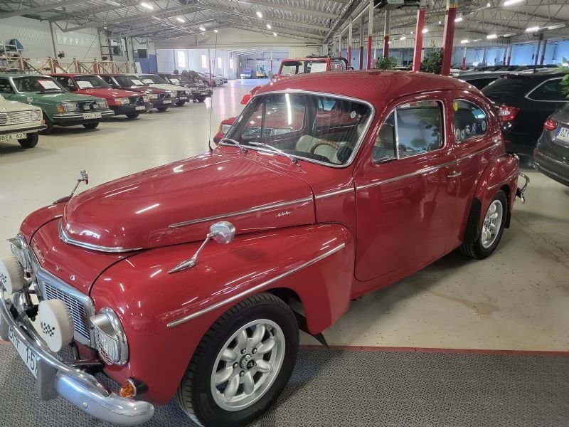 Volvo PV