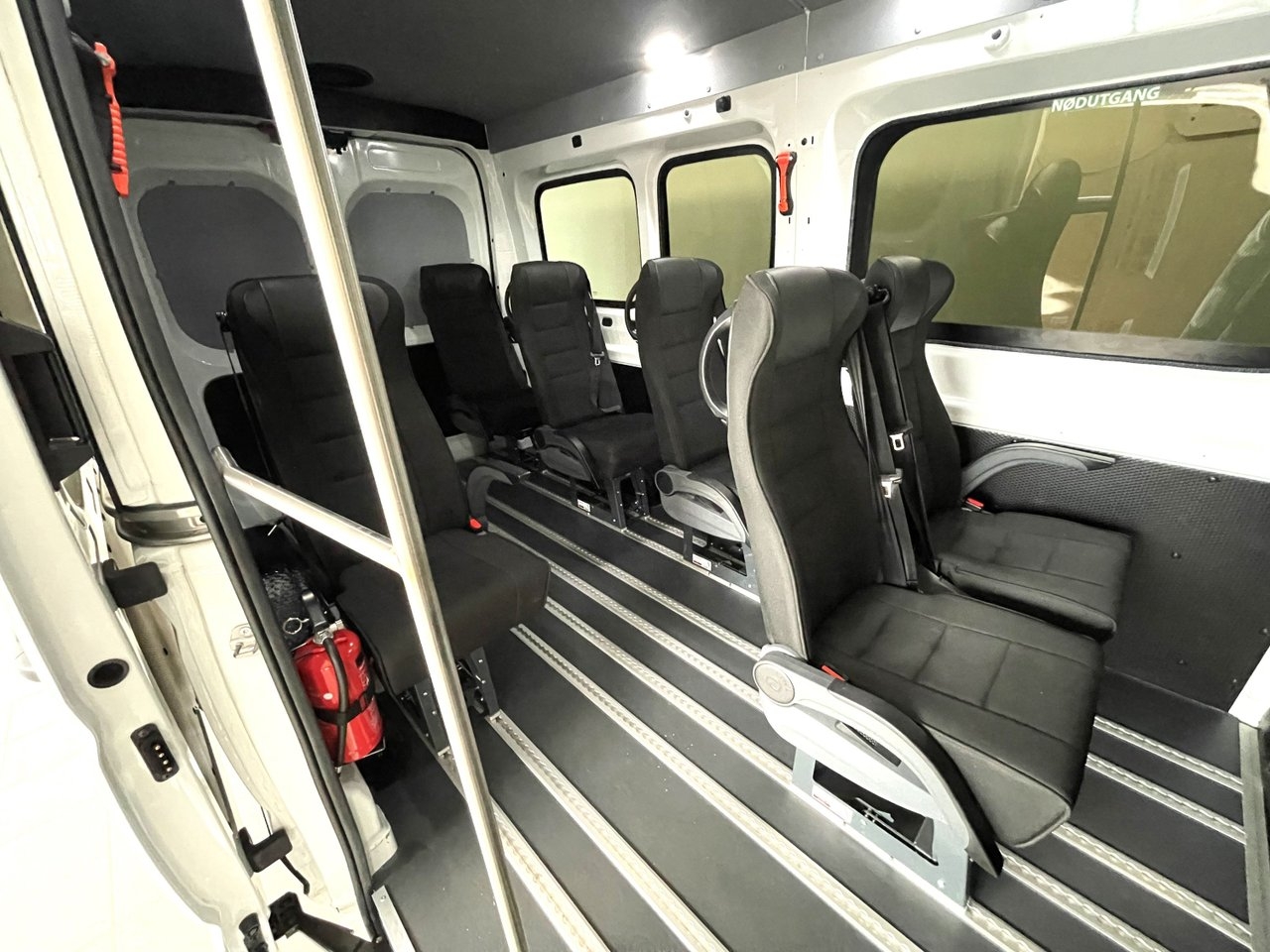 Maxus Deliver 9 2023, bild 7/10
