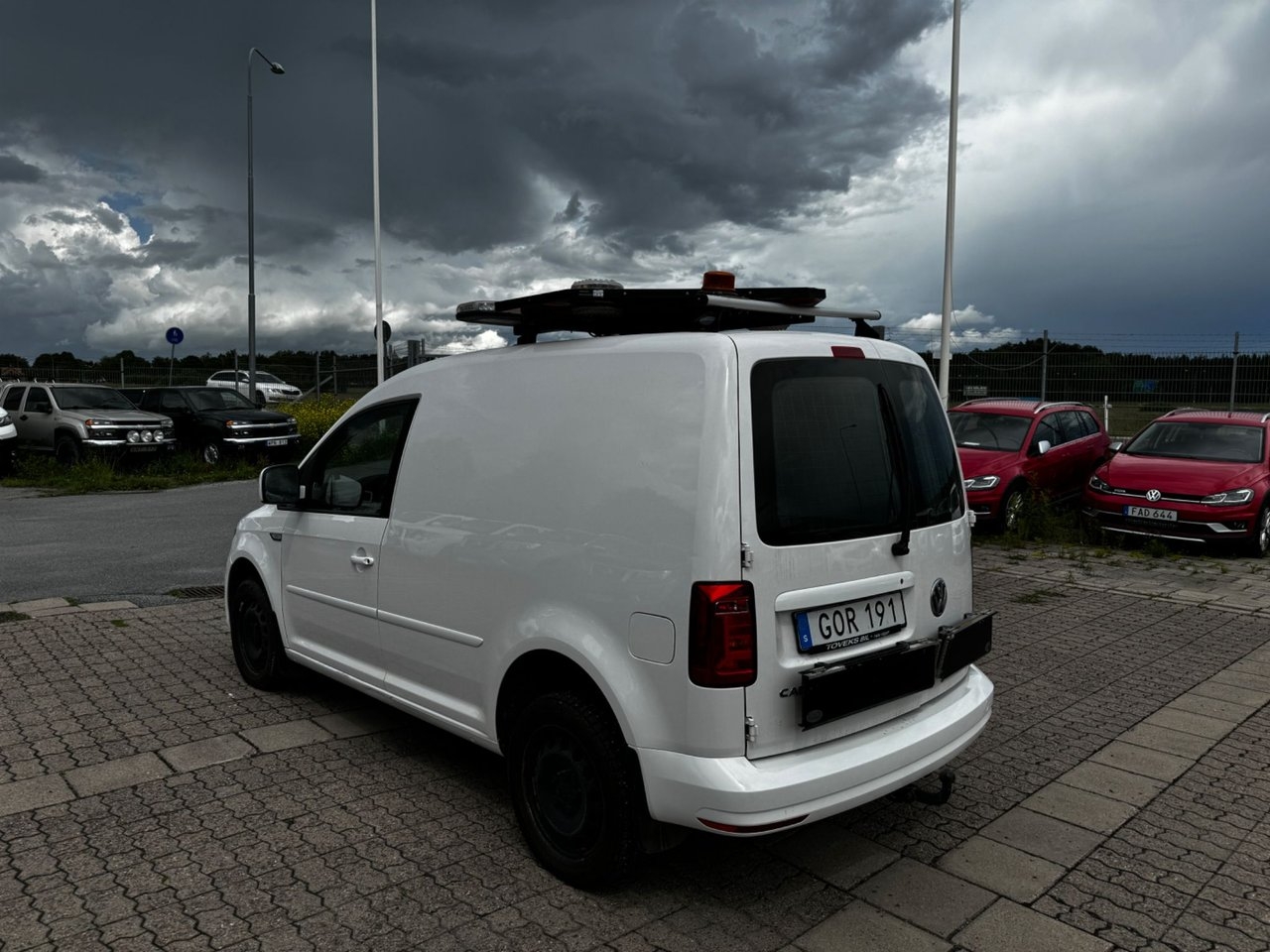Volkswagen Caddy 2017, bild 2/10