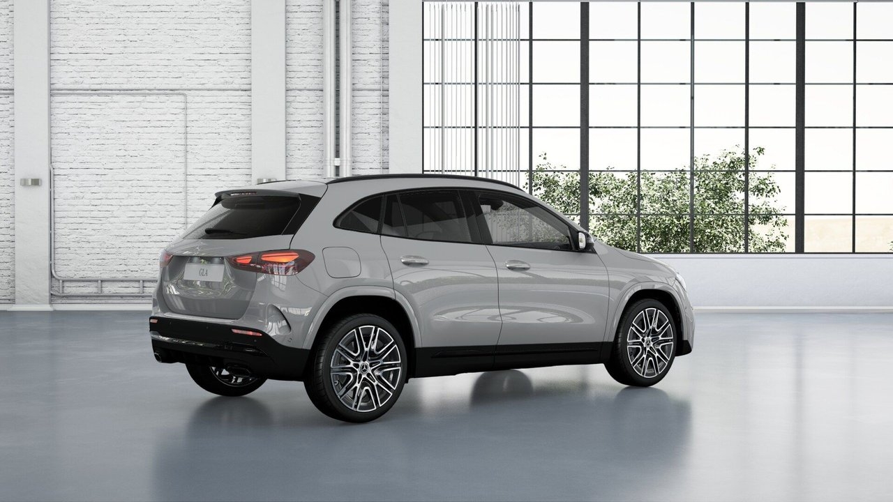 Mercedes-Benz GLA 250 e 2026, photo 4/10