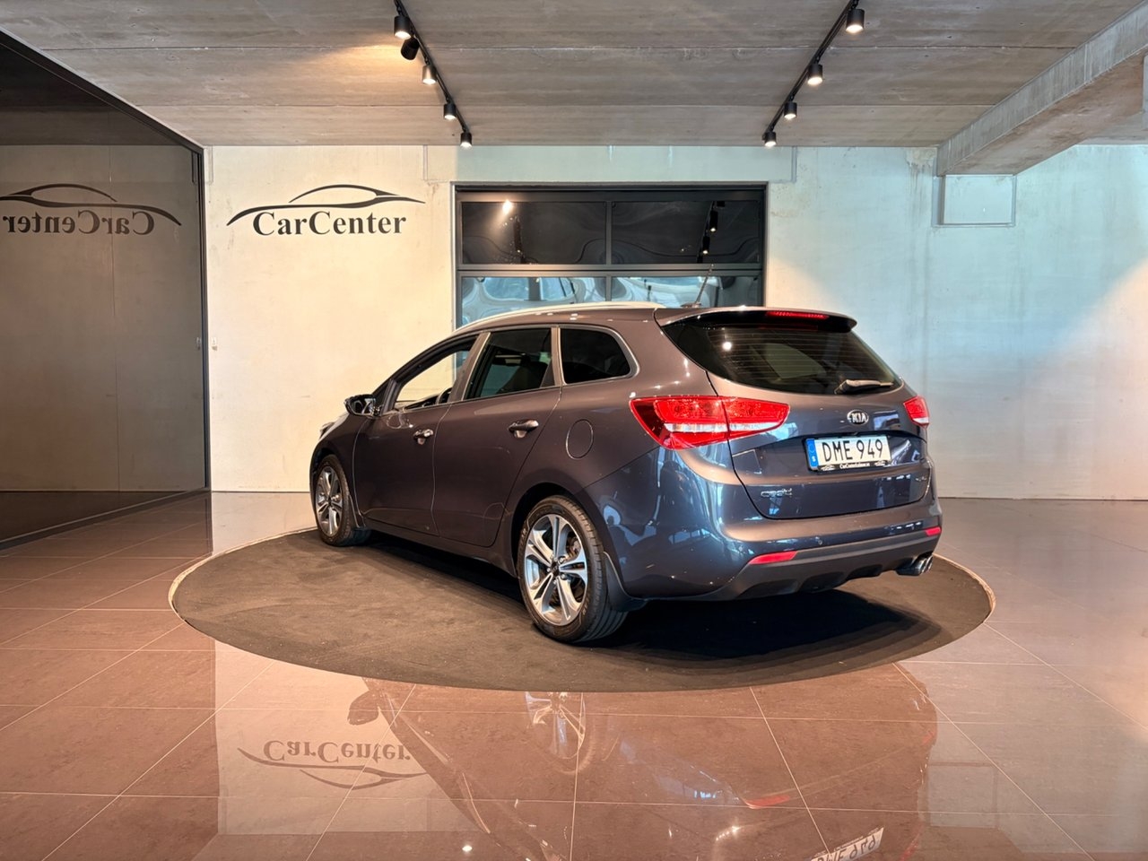Kia Ceed 1.6 CRDi 2016, bild 7/23