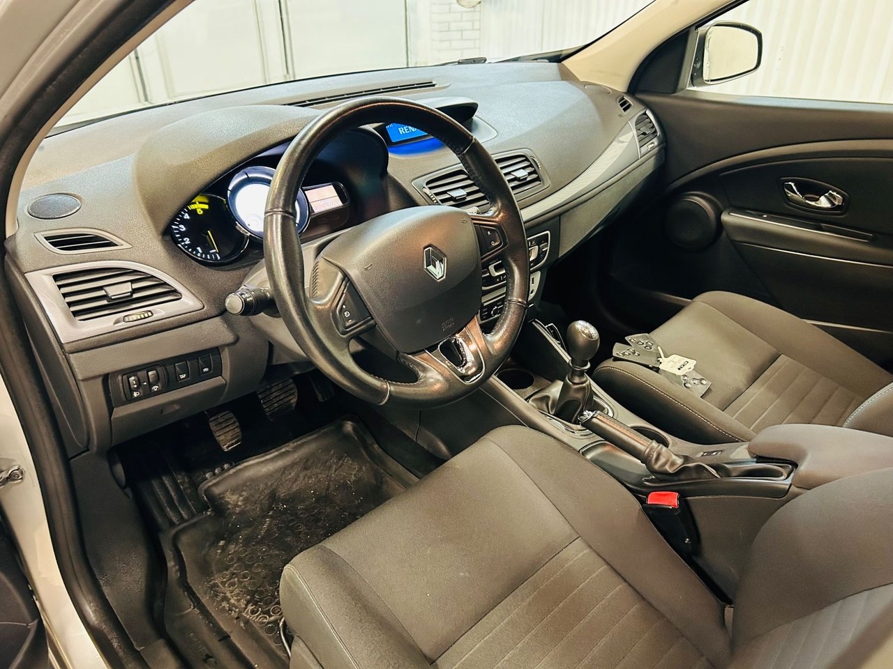 Renault Megane 2016, bild 7/17