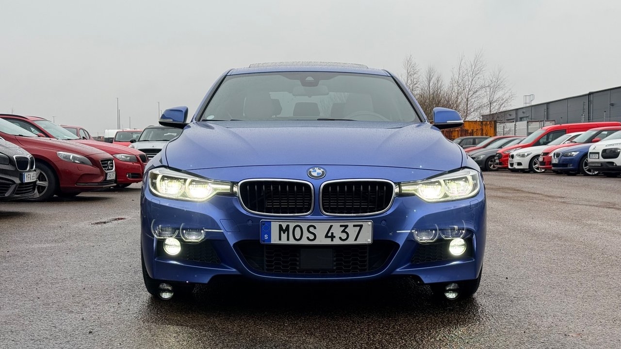 BMW 330 e Sedan Automat M Sport 2016, bild 2/10