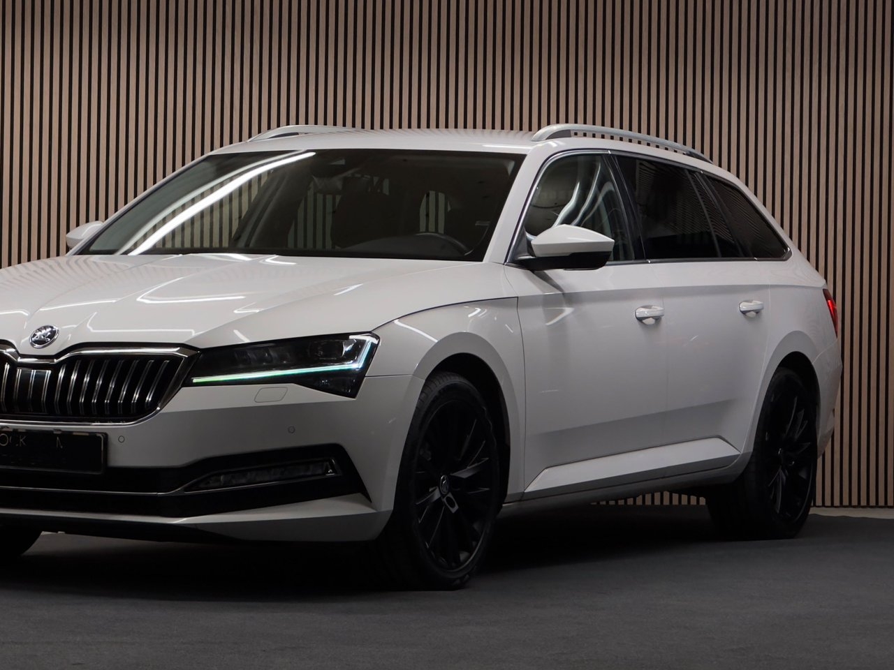 Skoda Superb 2020, kuva 3/10