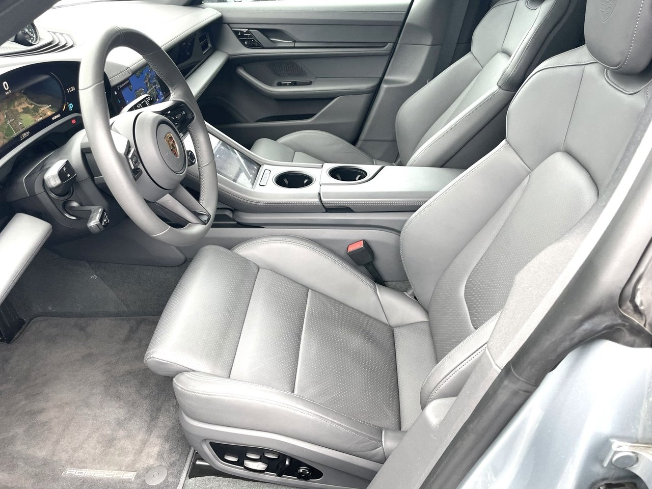 Porsche Taycan 2021, bild 3/10