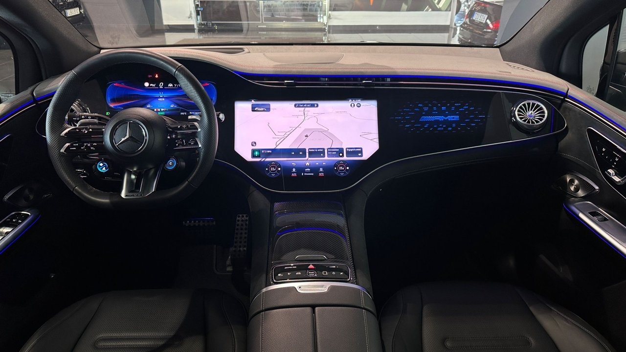 Mercedes-Benz EQE SUV 2023, kuva 4/17