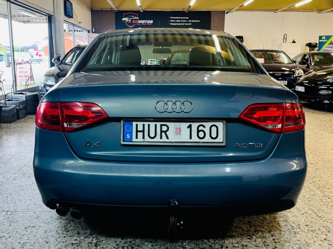 Audi A4 Sedan 2.0 TDI DPF Euro 5 2009, bild 5/15