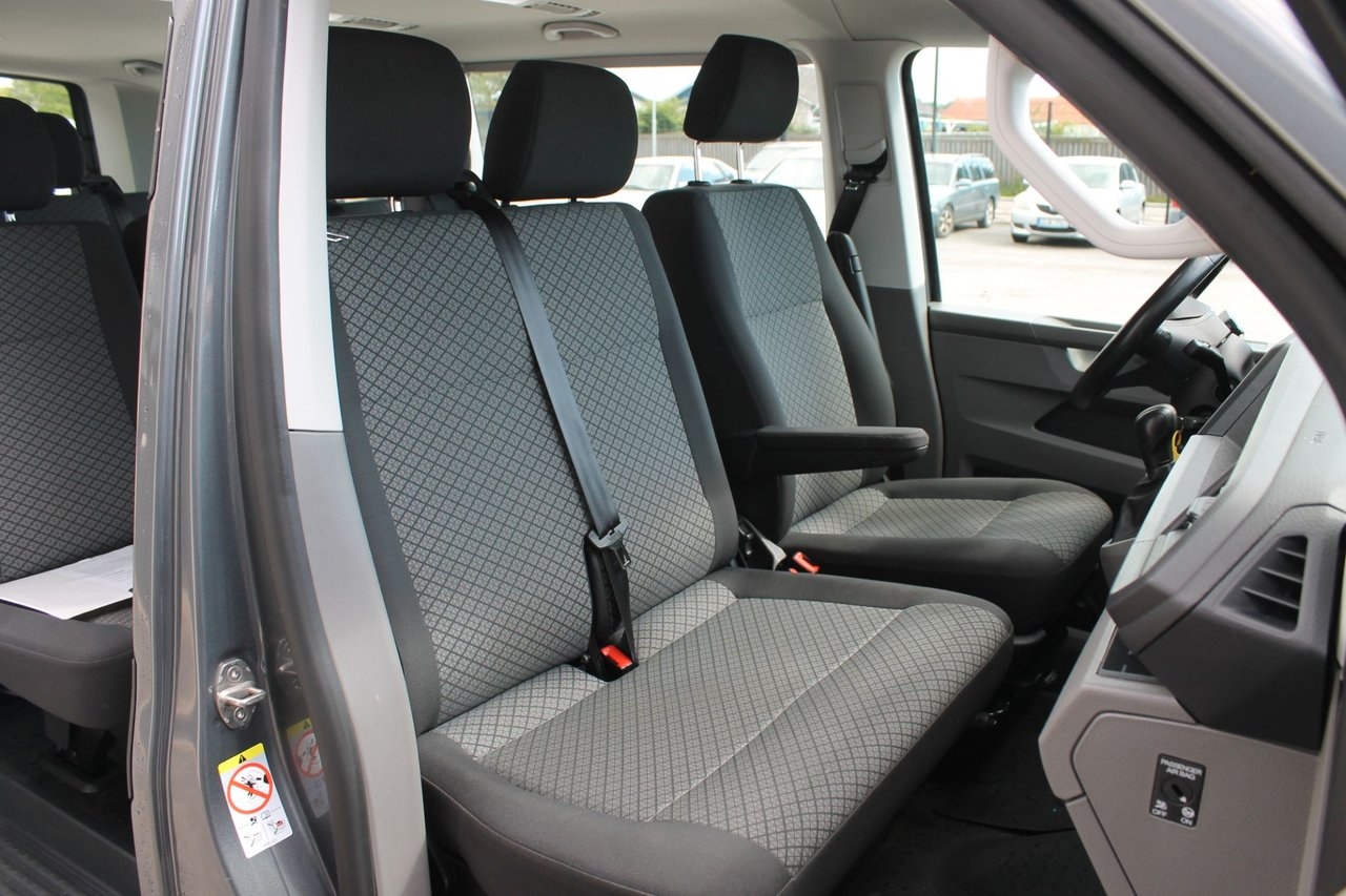 Volkswagen Caravelle 2021, kuva 6/9