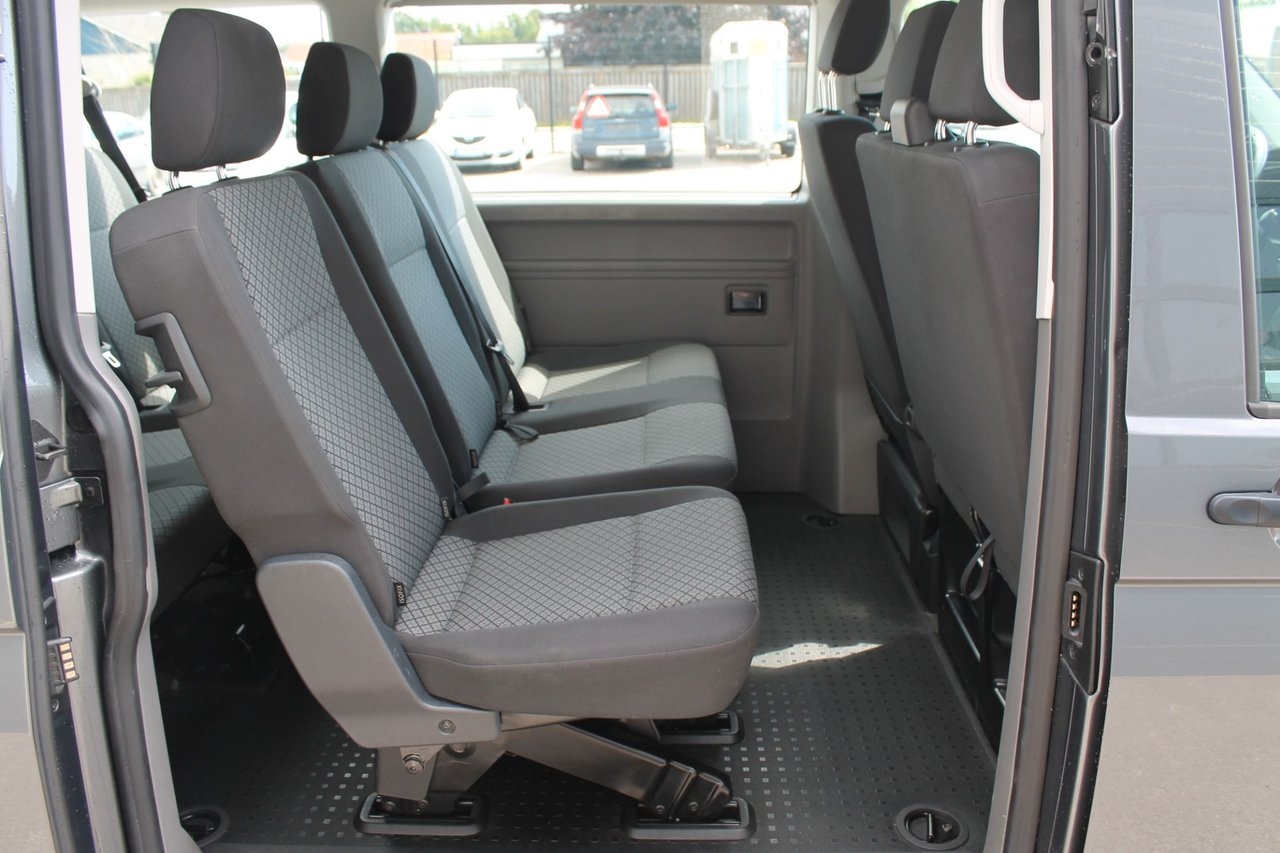 Volkswagen Caravelle 2021, kuva 7/9
