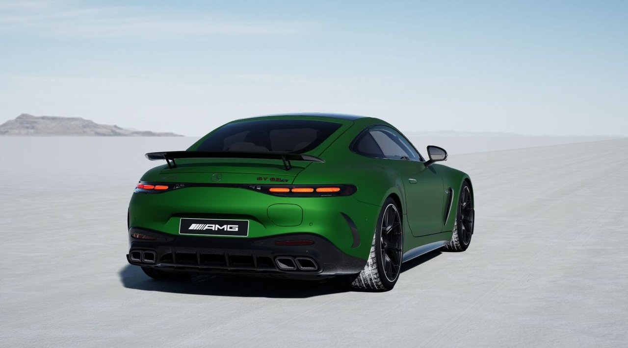 Mercedes-Benz AMG GT 2025, photo 5/9