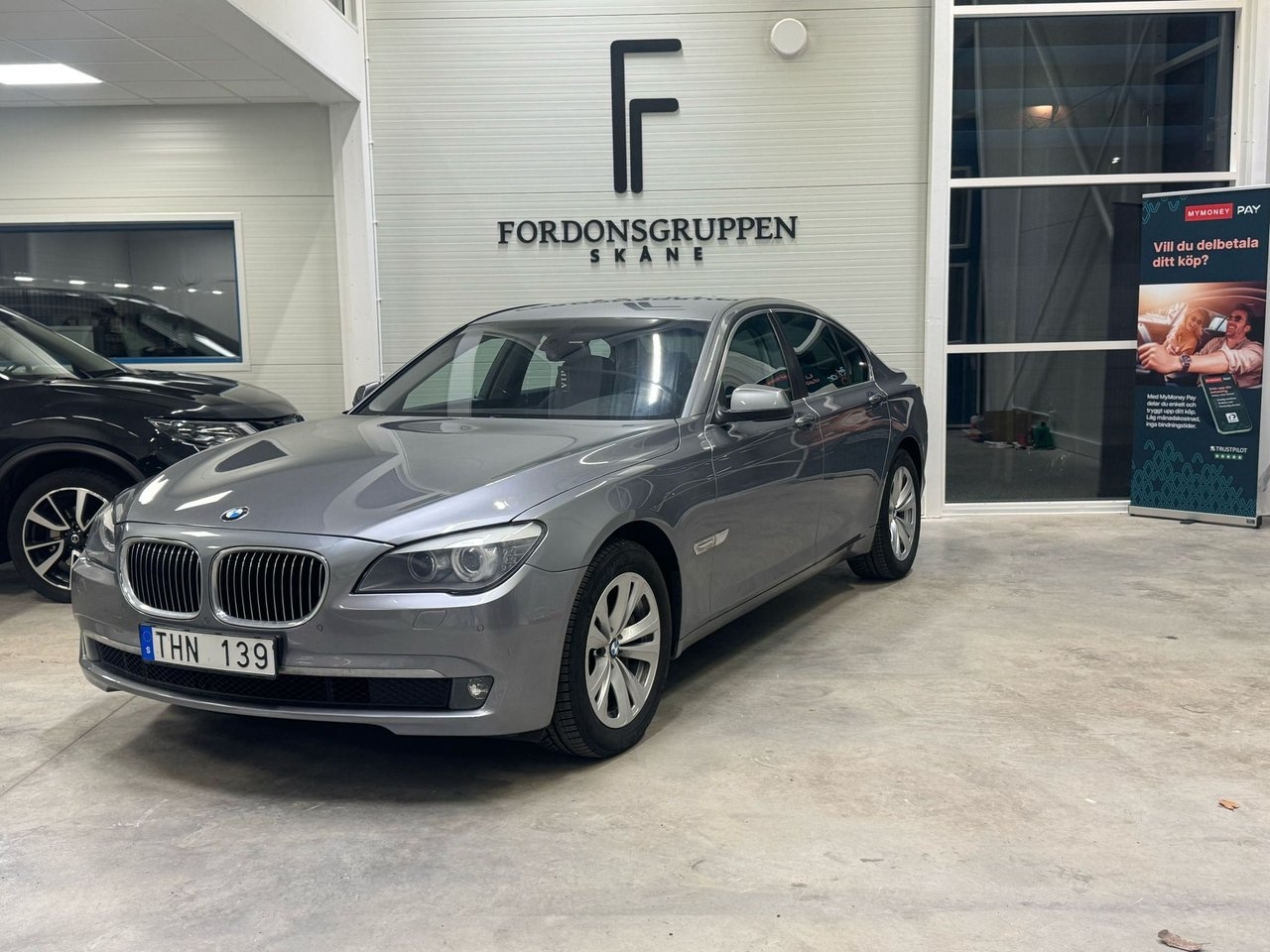 BMW 750