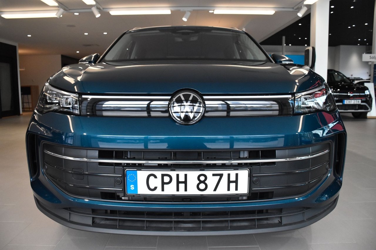 Volkswagen Tiguan Life eHybrid 204 hk 2026, photo 3/10