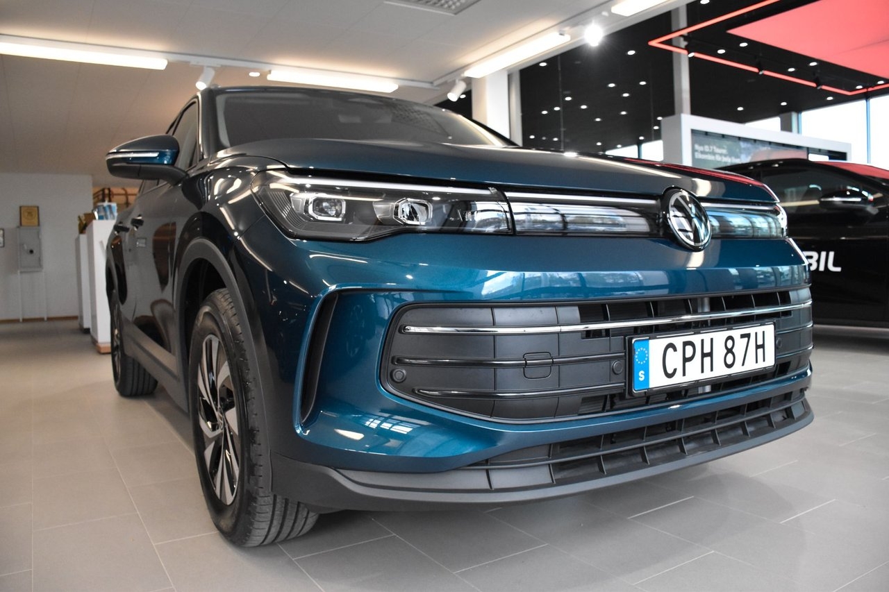 Volkswagen Tiguan Life eHybrid 204 hk 2026, photo 4/10