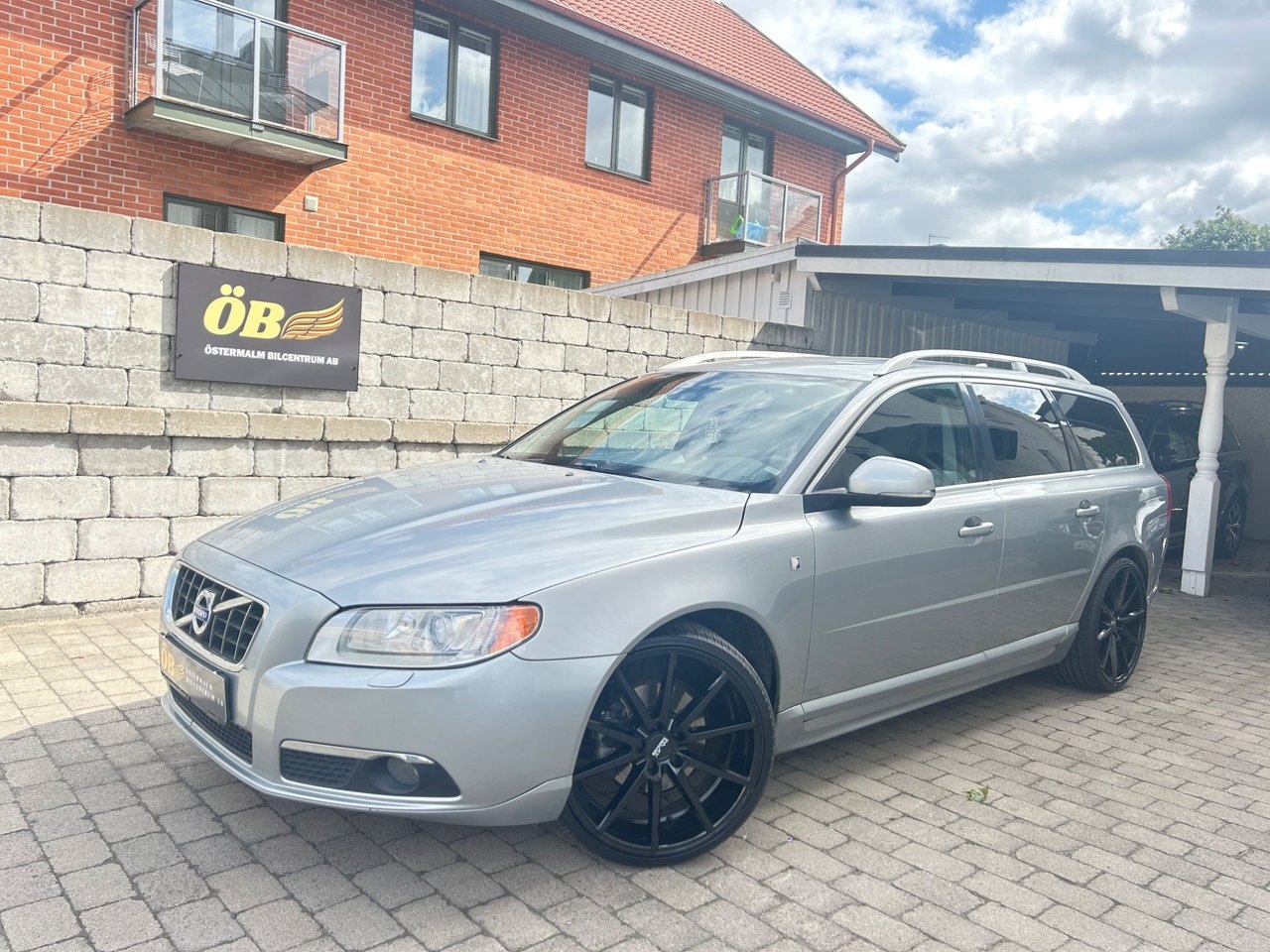 Volvo V70 SÅLD 2012, bild 2/26