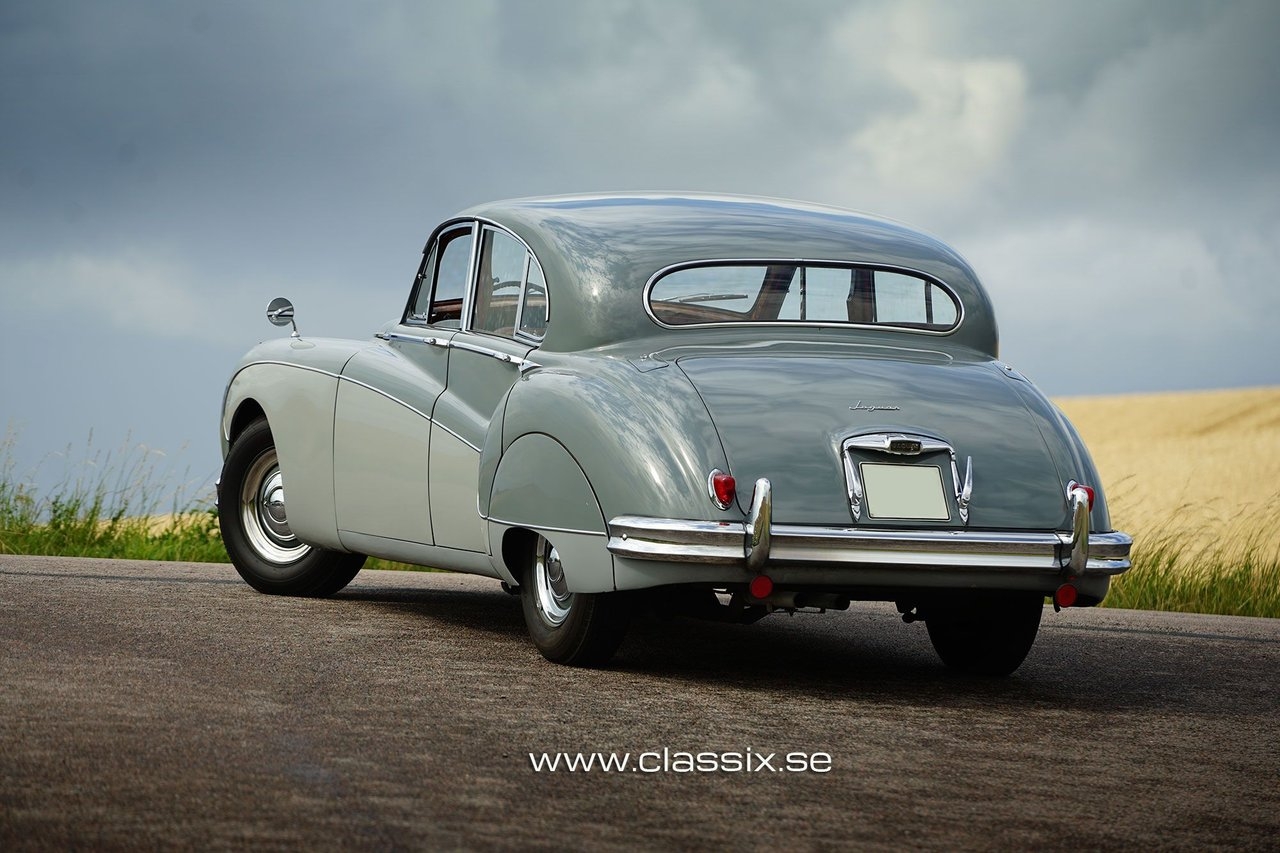 Jaguar Mark