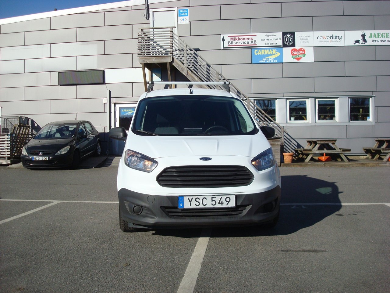 Ford Transit Courier