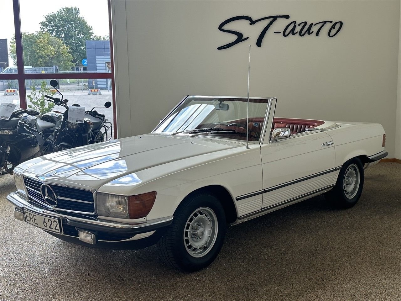 Mercedes-Benz 350 SL 350 195hk 1972, bild 3/17