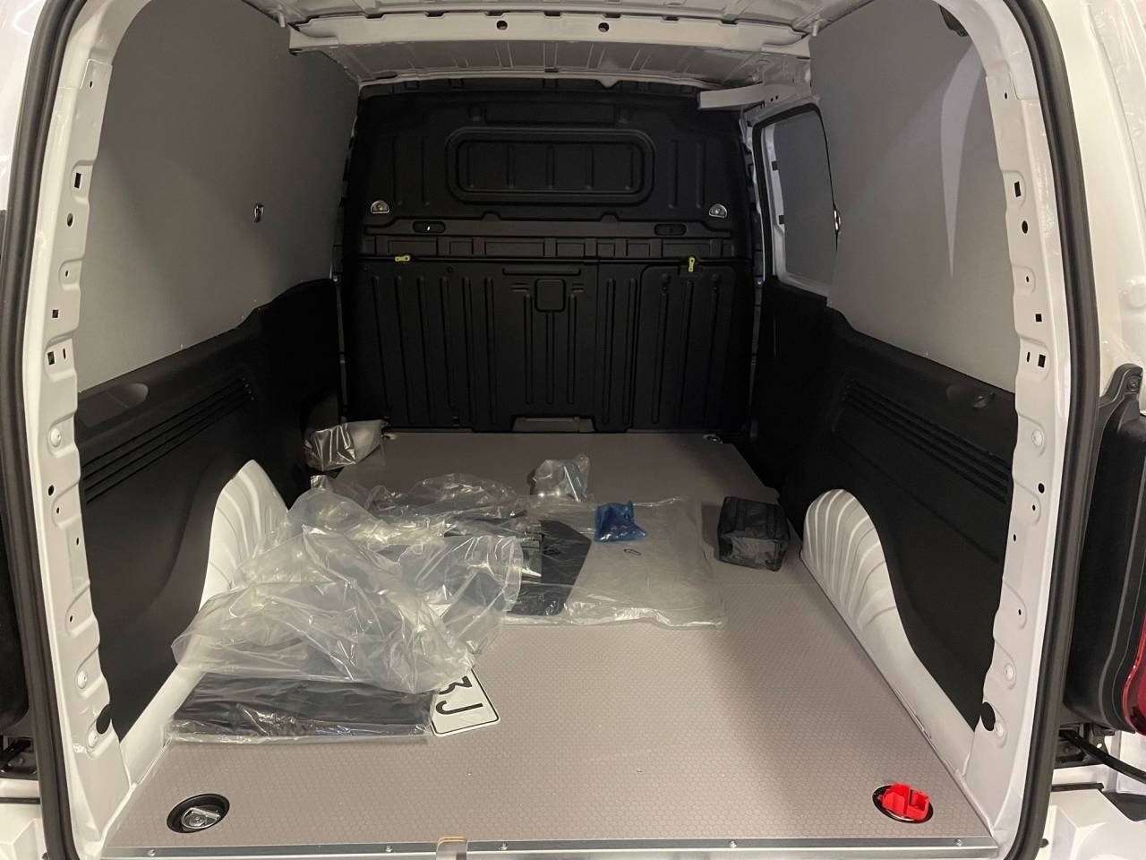 Opel Combo Premium L2 D100hk inkl 2023, bild 8/8