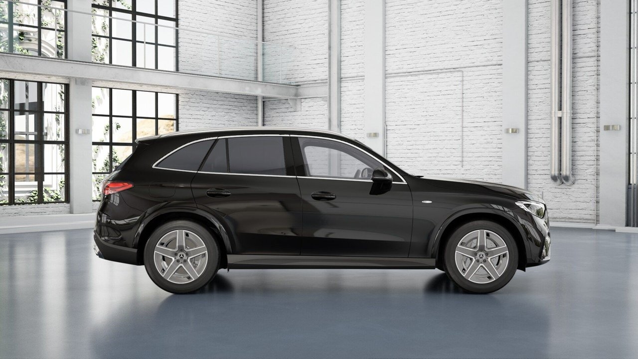 Mercedes-Benz GLC 300 e 4M OP 2026, bild 2/17